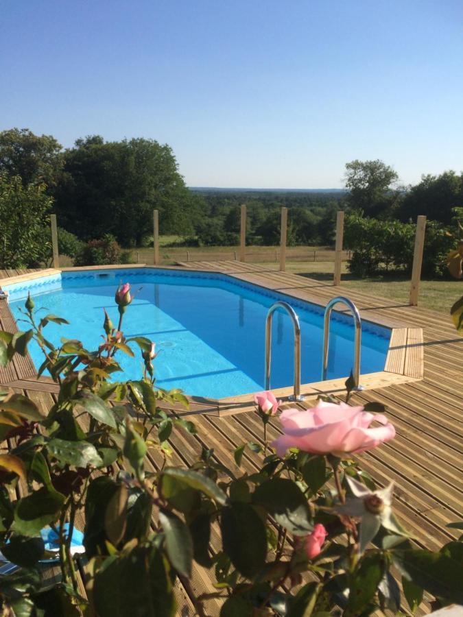 Les Petits Chenes Bed & Breakfast La Pellerine  Dış mekan fotoğraf