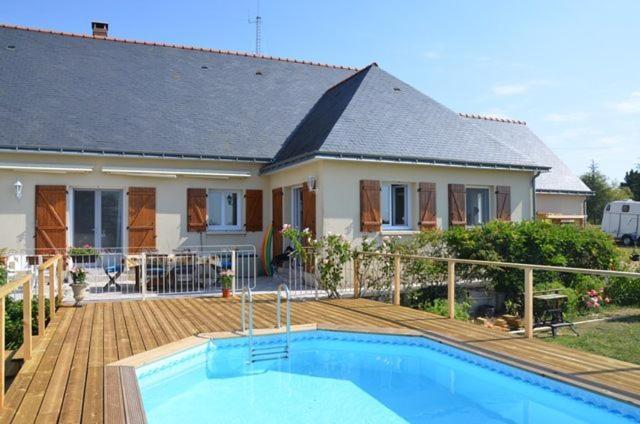 Les Petits Chenes Bed & Breakfast La Pellerine  Dış mekan fotoğraf
